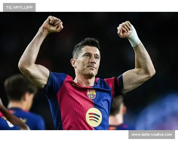 半场塞尔塔1-1巴萨，莱万点射闪电扳平